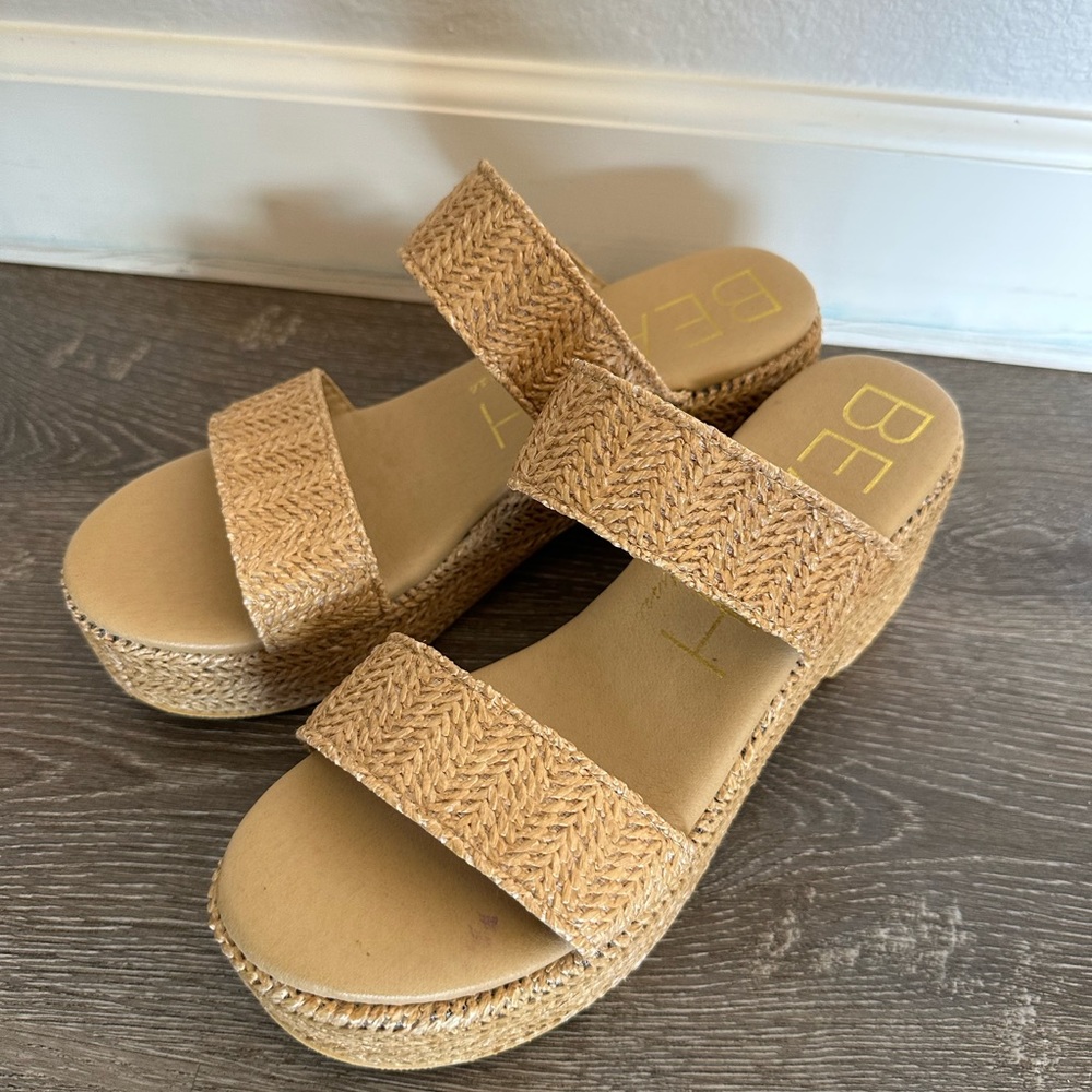 Matisse ocean front platforms